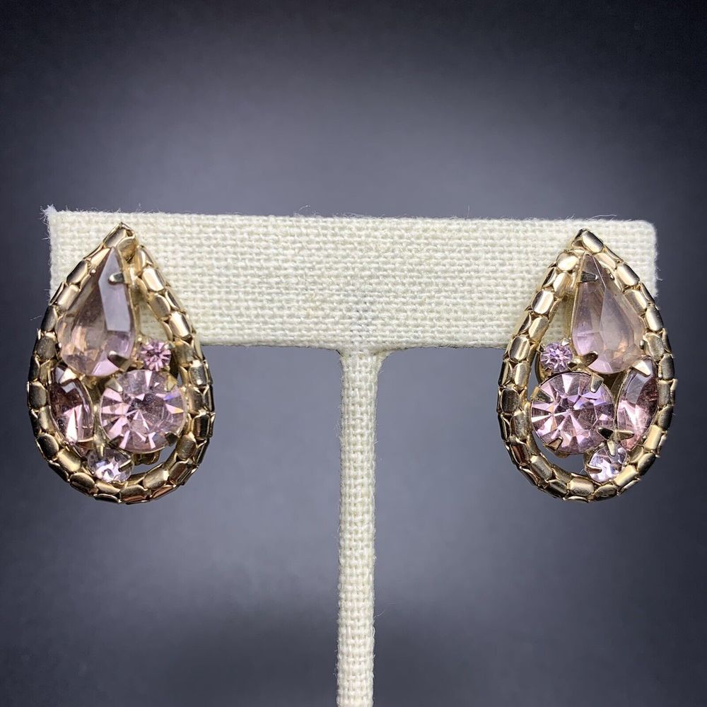 Weiss Clip On Earrings Light Pink Rhinestone Gold Tone Paisley Signed Vintage